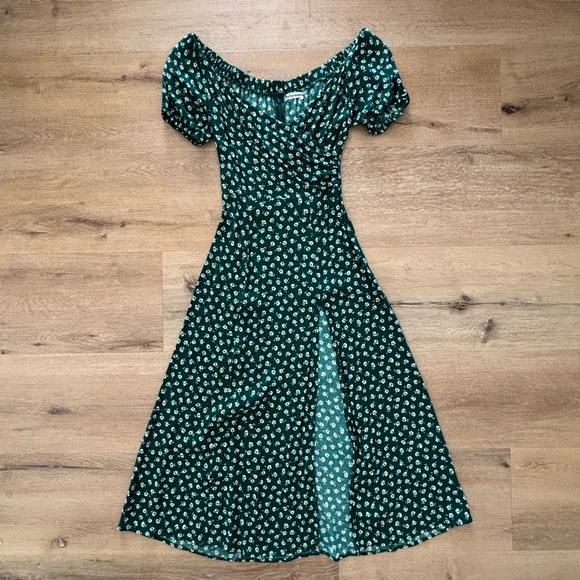 SOLD: Reformation Dress - Picture 4 of 6